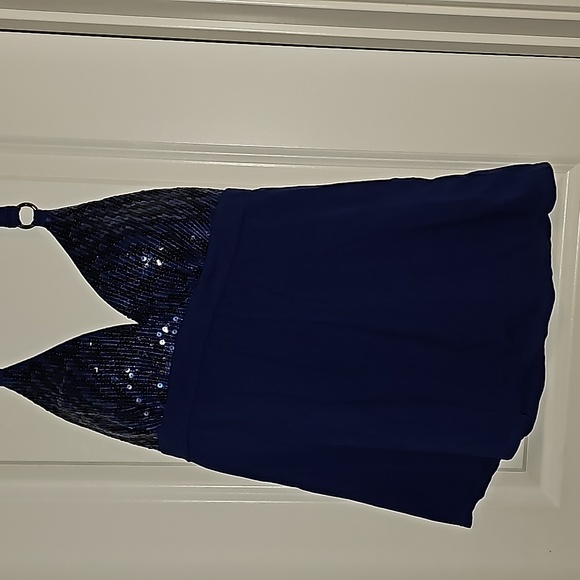 My BraTops Royal Blue Tie Up Halter Padded Cups Shelf Bra VGUC Size? 2AF - Picture 3 of 10